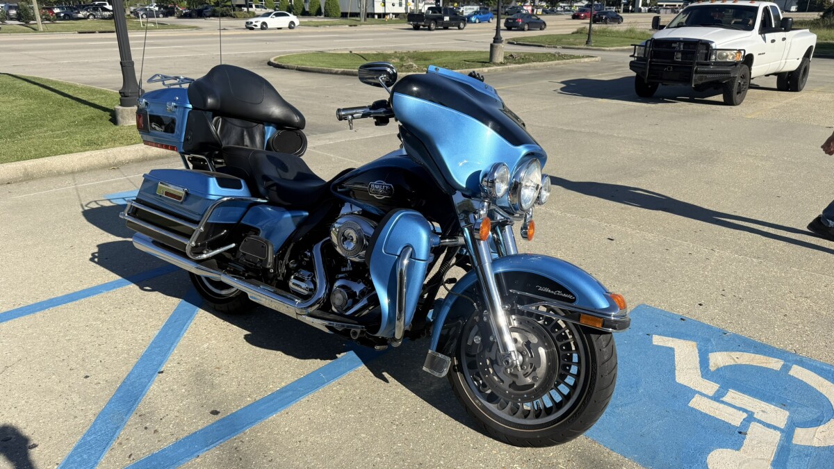 2011 Harley-Davidson Electra Glide Ultra Classic - Photo 8