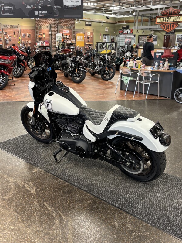 Harley-Davidson Low Rider S 2021 FXLRS BLACK - Photo 3