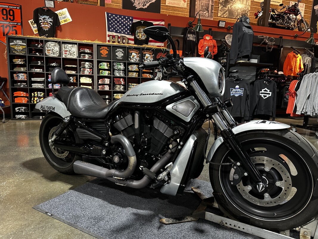 Harley-Davidson Night Rod Special 2011 SILVER