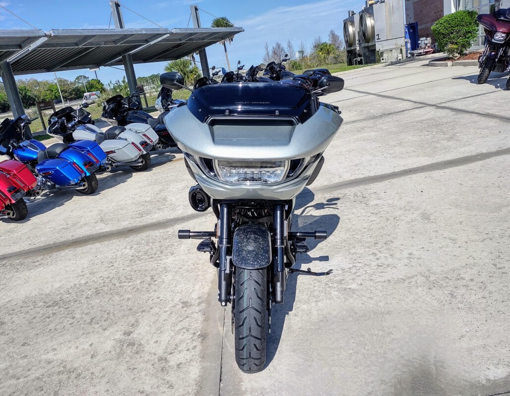 CVO Road Glide ST - Photo 10