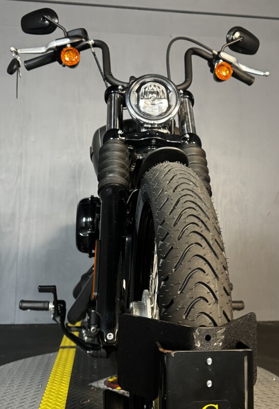 2019 Harley-Davidson Street Bob FXBB INDSTRL GRY DNM W/PINSTRIPE - Photo 5