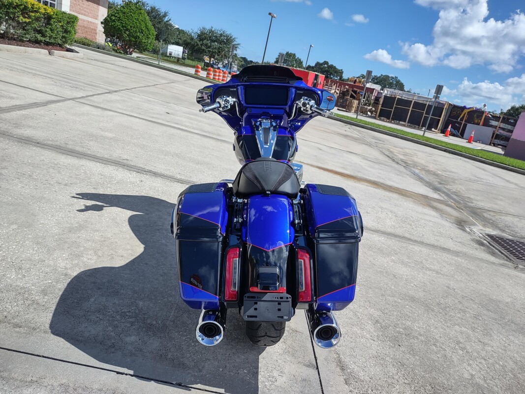 CVO Street Glide - Photo 5