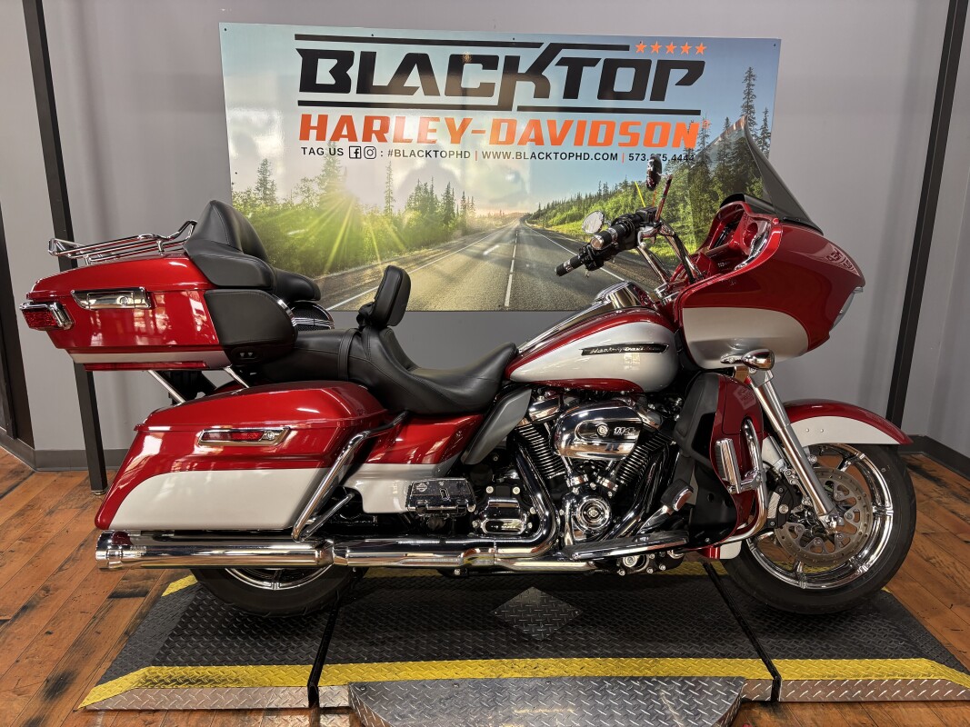 2019 Harley-Davidson Road Glide Ultra WCKD RED/BARSLV W/PINSTRIPE