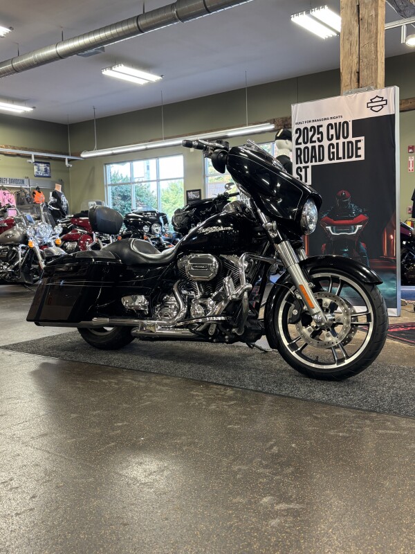 Harley-Davidson Street Glide Special 2016 FLHXS VIVID BLK
