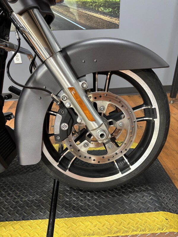 2017 Harley-Davidson Street Glide Special CHARCOAL DENIM - Photo 3