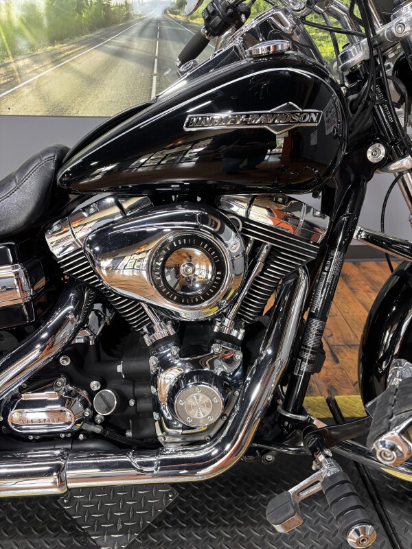 2013 Harley-Davidson Super Glide Custom BLK - Photo 2