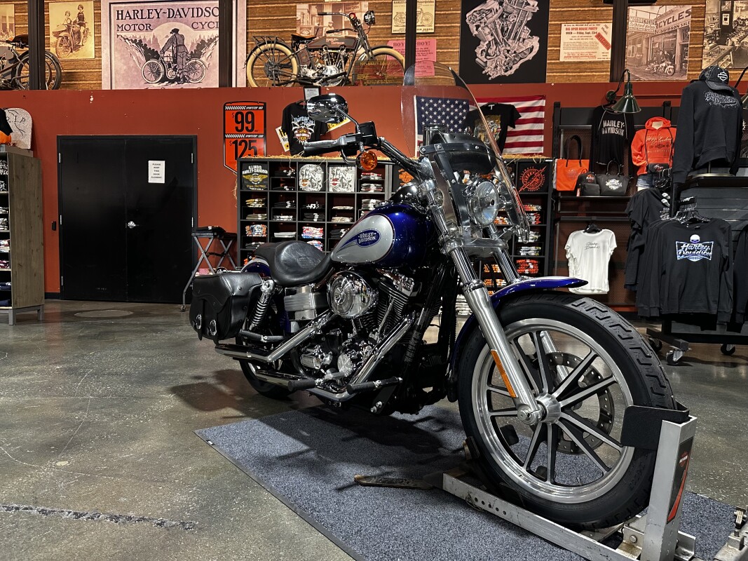 Harley-Davidson Low Rider 2006 FXDLI COBALT\SILVER
