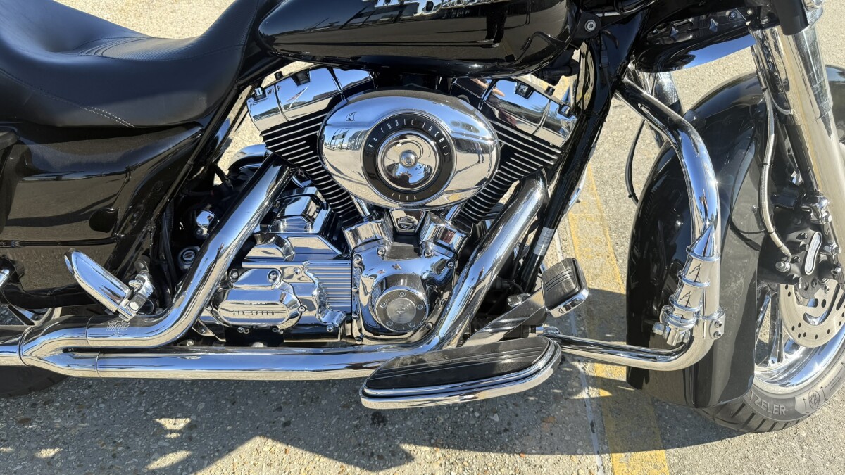 2007 Harley-Davidson Street Glide - Photo 8