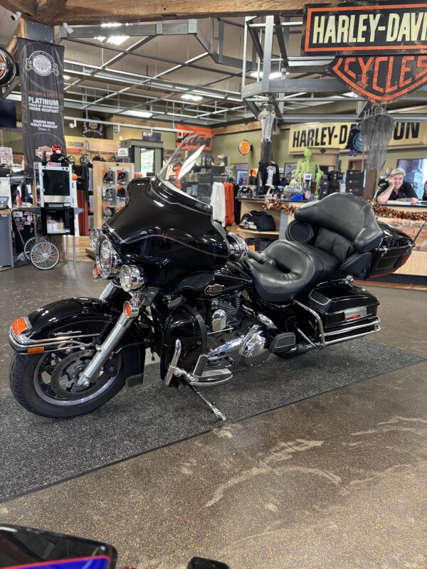 Harley-Davidson Electra Glide Ultra Classic 2008 FLHTCU BLACK - Photo 4