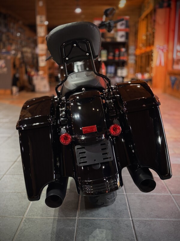 2025 Harley-Davidson Road King Special Vivid Black - Photo 4