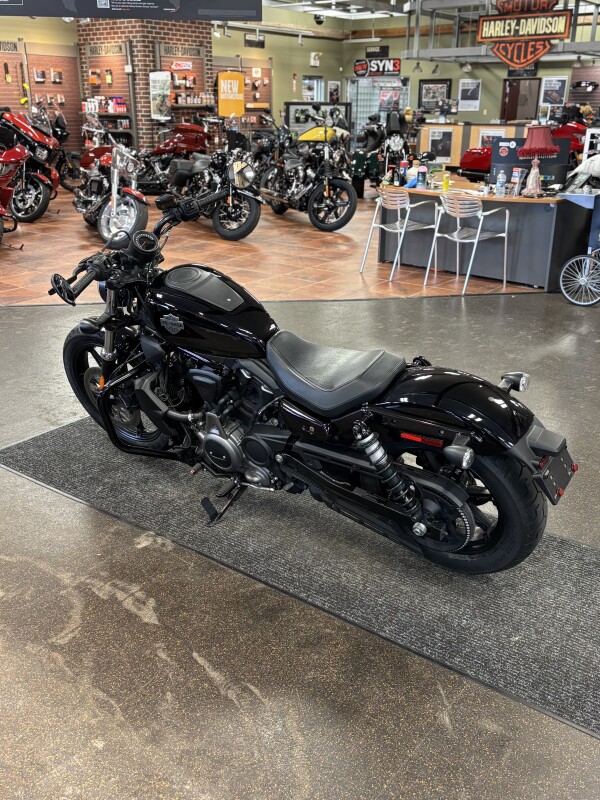 Harley-Davidson Nightster 2023 RH975 BLACK - Photo 3