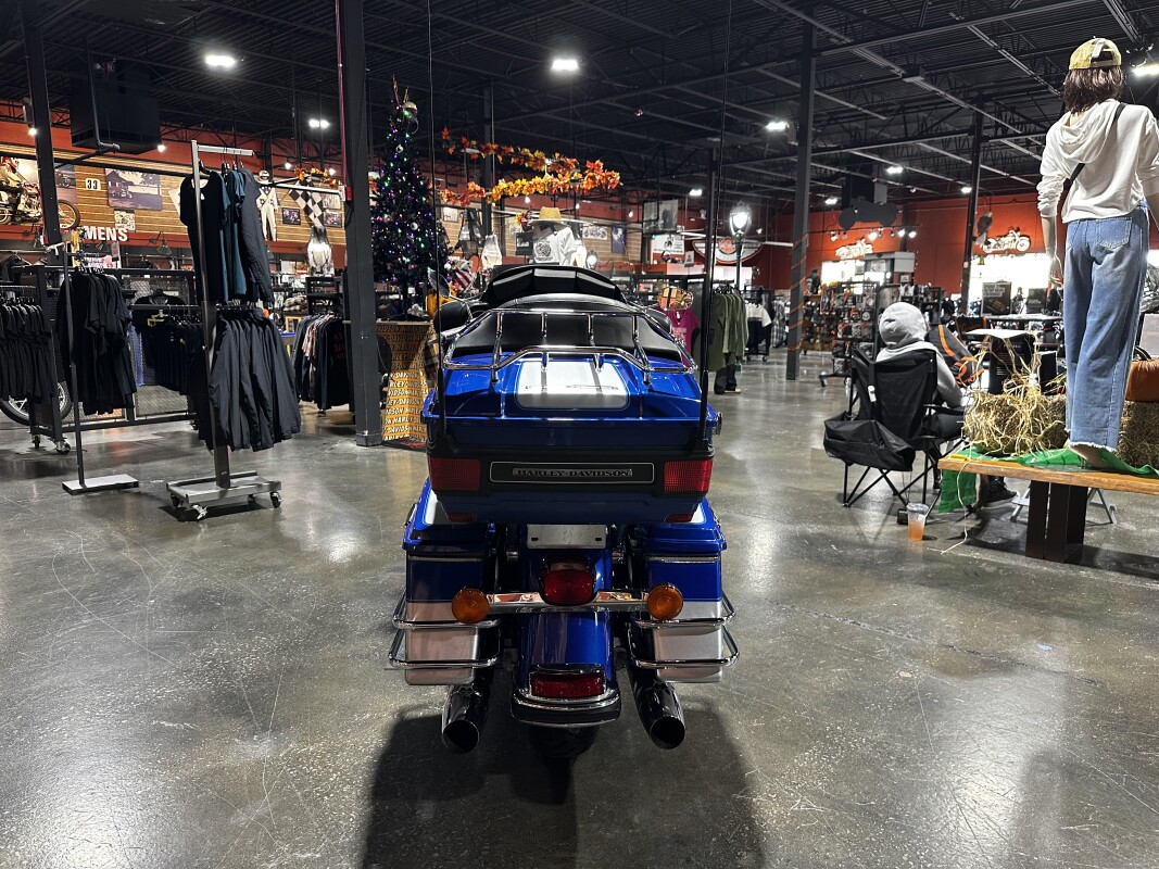 Harley-Davidson Electra Glide Ultra Classic 2010 FLHTCU FLM BLUE/SILVER - Photo 8