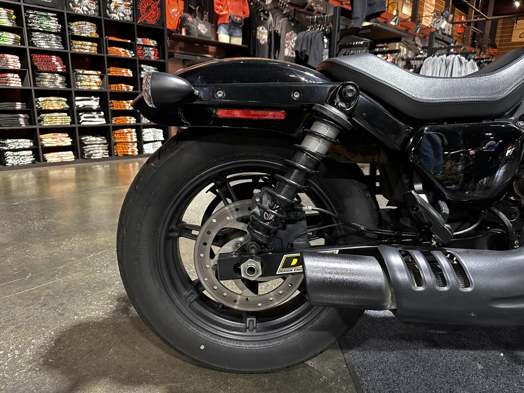 Harley-Davidson Nightster 2022 RH975 BLACK - Photo 6