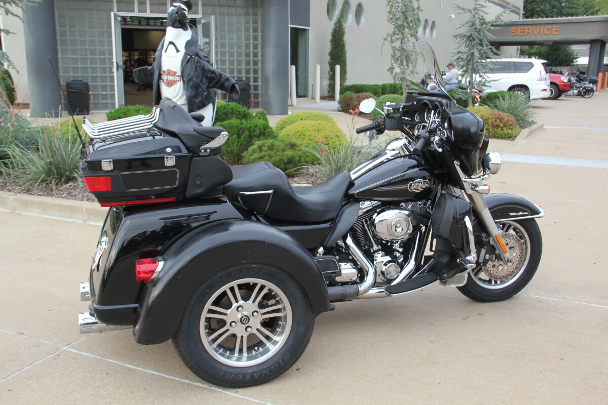 2009 Tri Glide Ultra Classic Vivid Black - Photo 5
