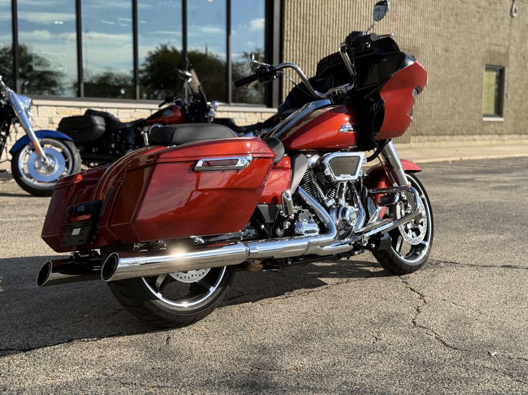 Harley-Davidson Road Glide 2024 FLTRX WHISKEY FIRE - Photo 2