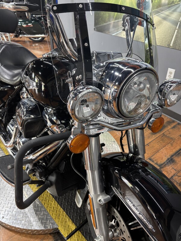 2021 Harley-Davidson Road King BLACK - Photo 4