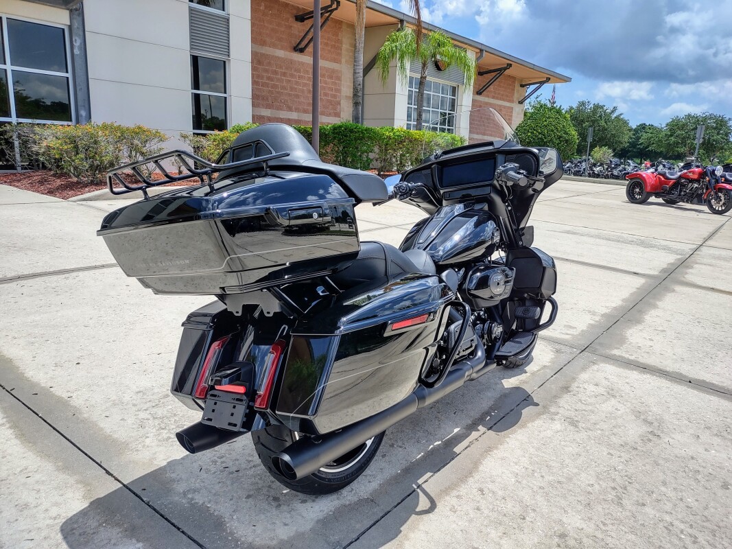 Street Glide Ultra - Photo 4
