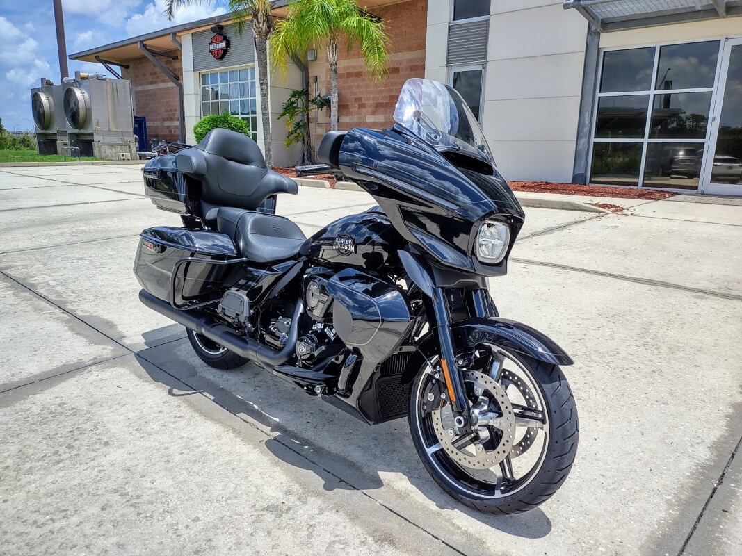 Street Glide Ultra