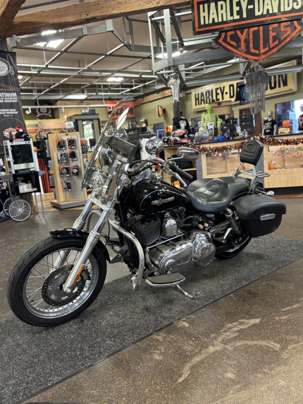 Harley-Davidson Super Glide Custom 2011 FXDC BLACK - Photo 4