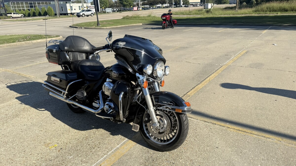 2012 HD FLHTCU103 - Photo 5
