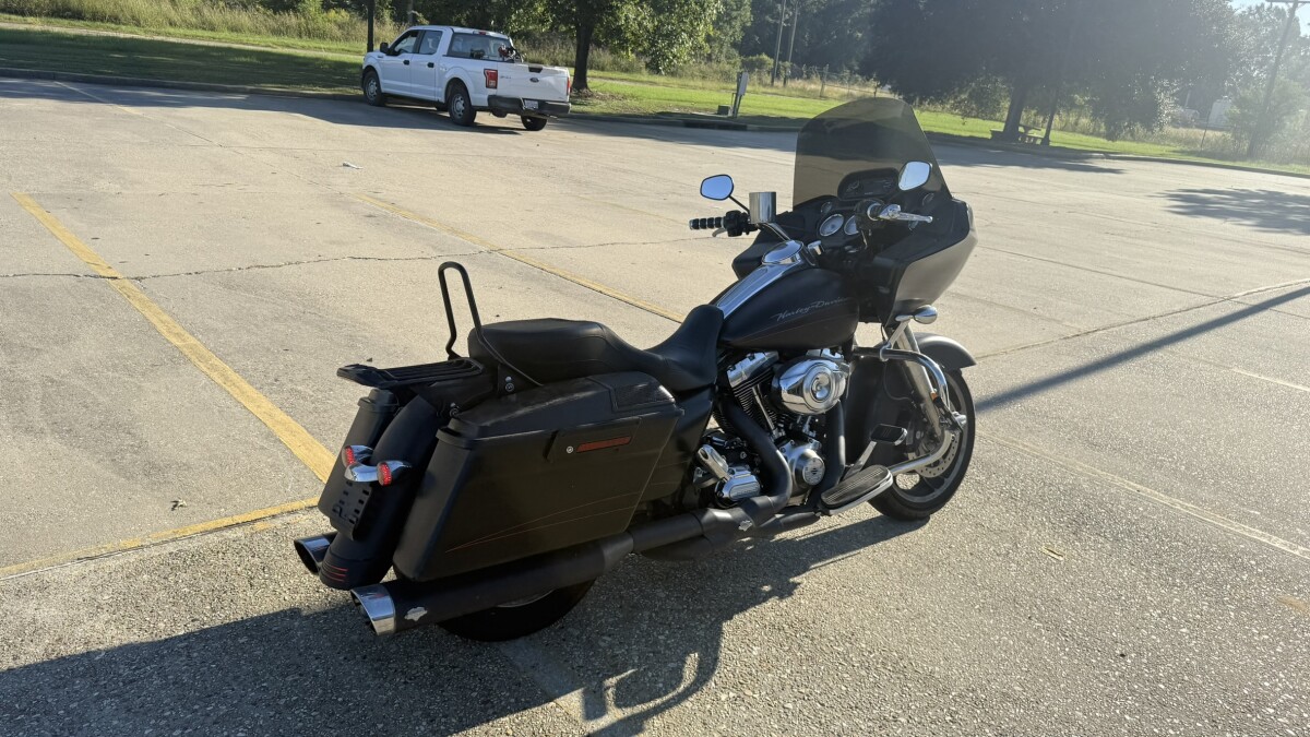 2013 Harley-Davidson Road Glide Custom - Photo 8