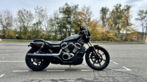 RH975 2022 Nightster™ thumb 3