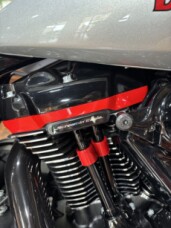 2025 Harley-Davidson® CVO™ Road Glide™ ST MERCURY SILVER thumb 0