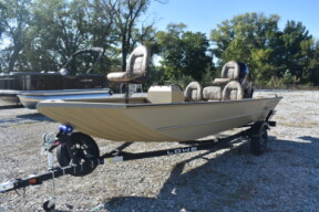 2026 Lowe Roughneck 1860 Side Console~ 90Hp 4-Stroke Engine with $2,600 in custom options  thumb 3