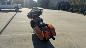 2016 Harley-Davidson® Ultra Limited thumb 2