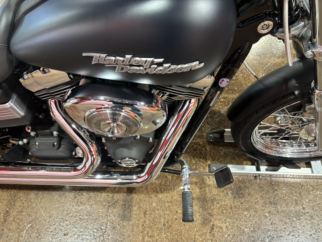 Harley-Davidson Street Bob 2006 FXDBI BLACK DENIM - Photo 5