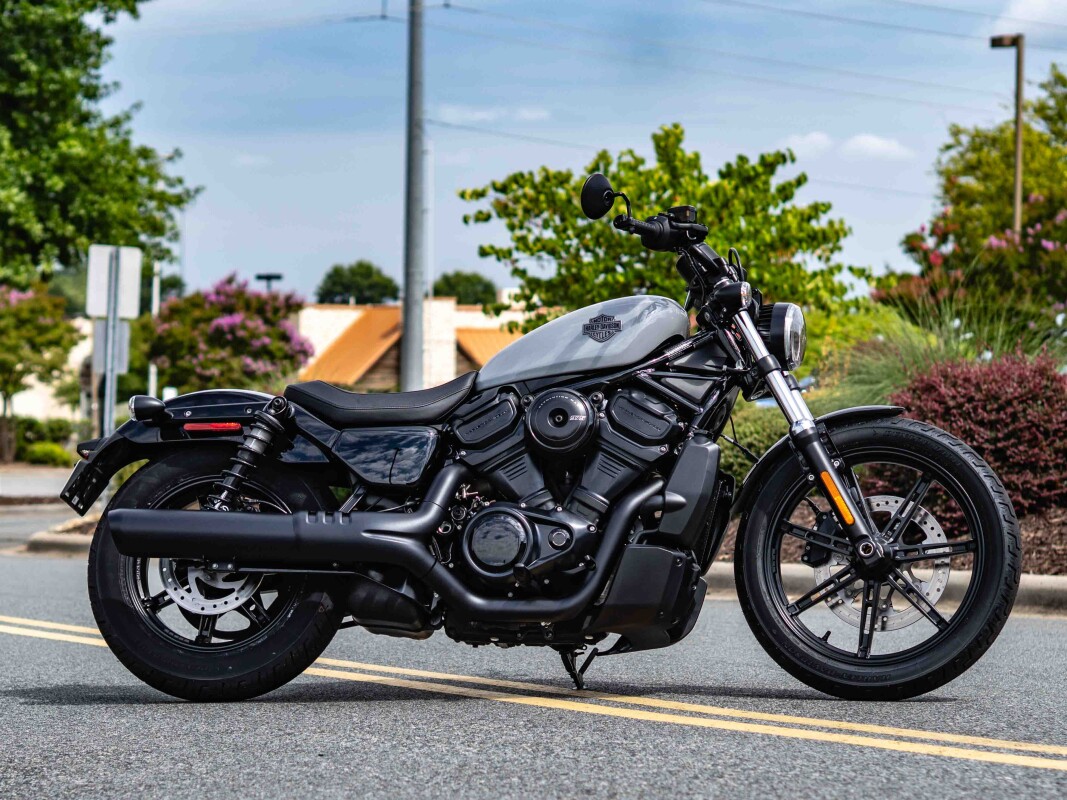 RH975 2025 Nightster - Photo 4