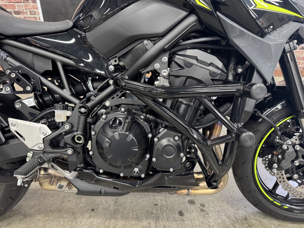 2024 Kawasaki Z900 ABS ZR900FRFBL - Photo 2