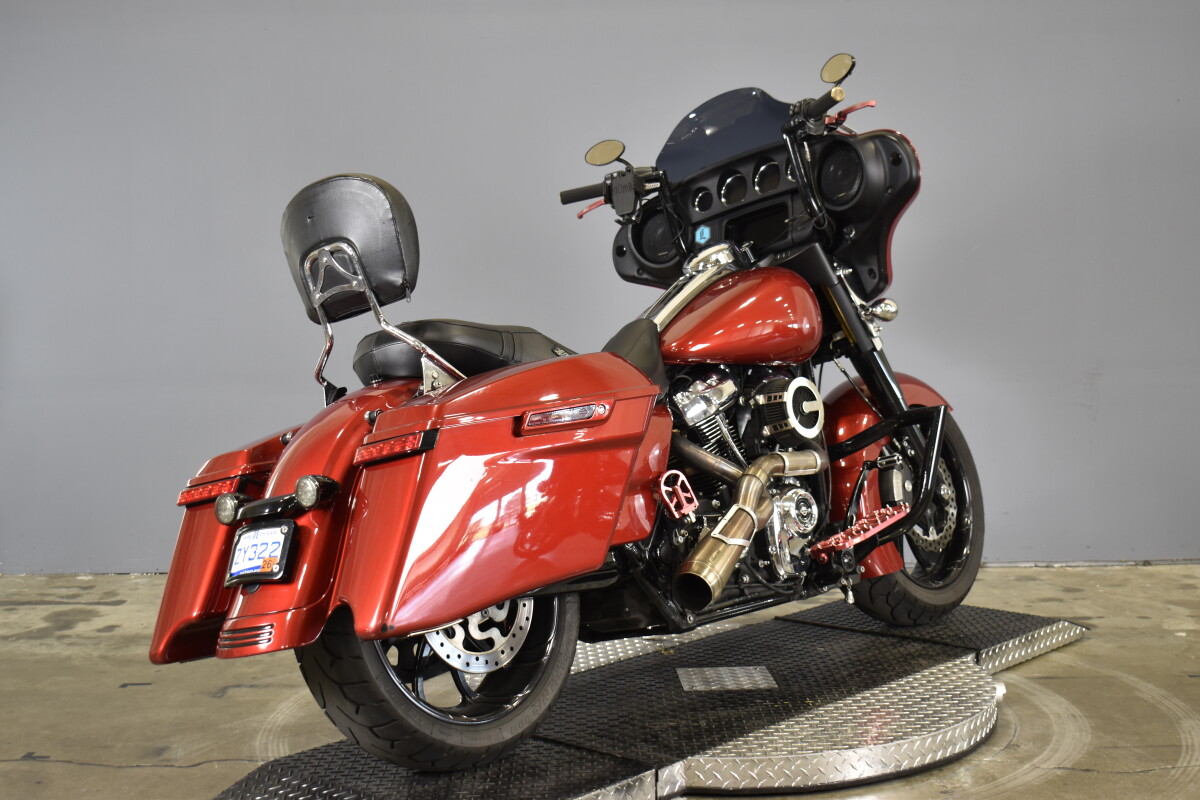2019 Harley-Davidson Street Glide FLHX - Photo 9
