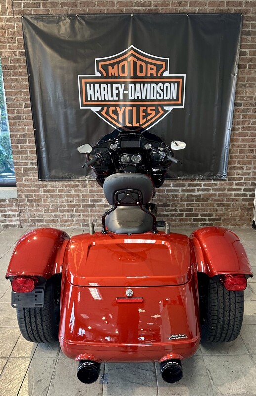 2025 Harley-Davidson Road Glide FLTRX Whiskey Firestorm - Black Finish - Photo 6