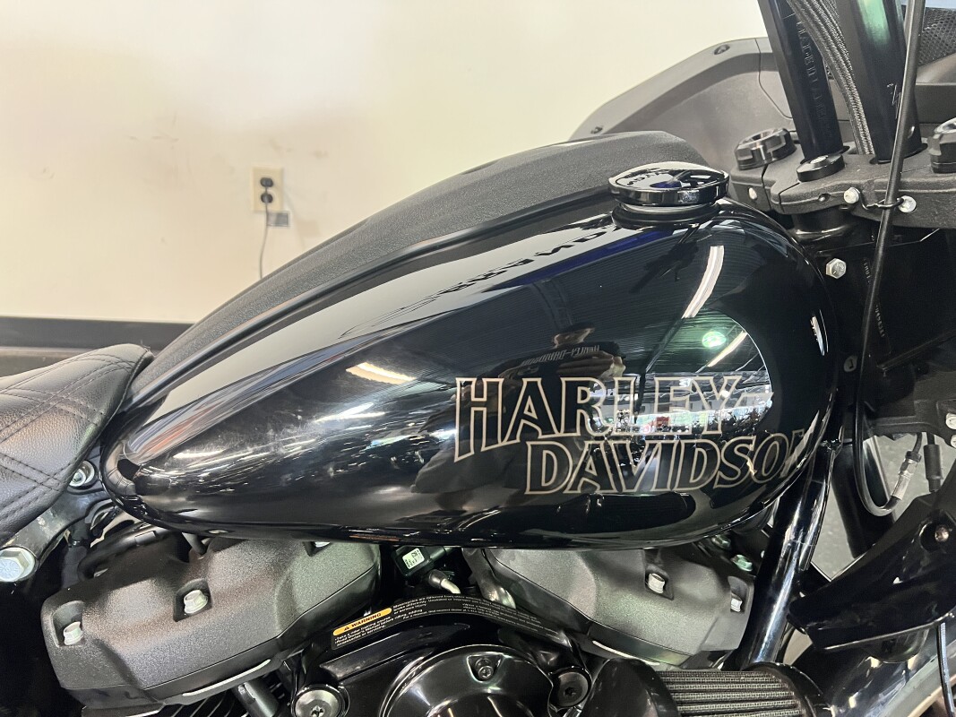 2024 Harley-Davidson Low Rider ST Vivid Black FXLRST - Photo 2