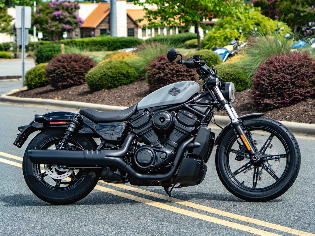 RH975 2025 Nightster - Photo 5