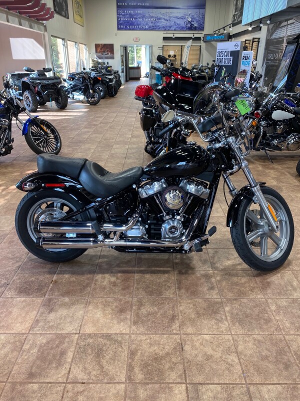 2021 Harley-Davidson Softail Standard