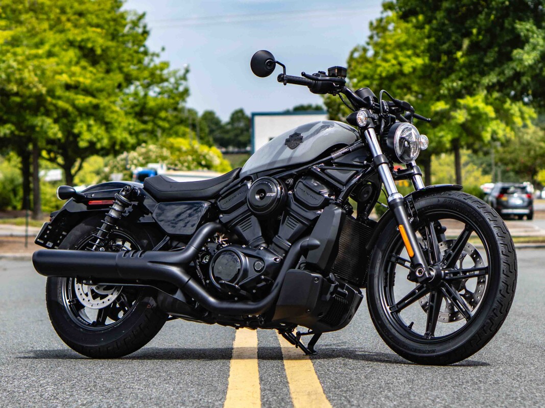 RH975 2025 Nightster - Photo 2