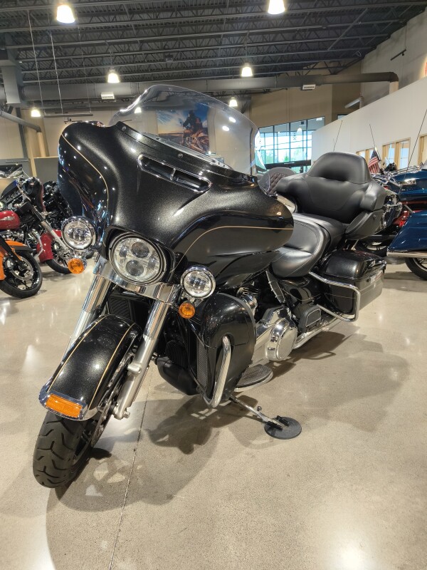 2017 Harley-Davidson Ultra Limited Black Quartz - Photo 3