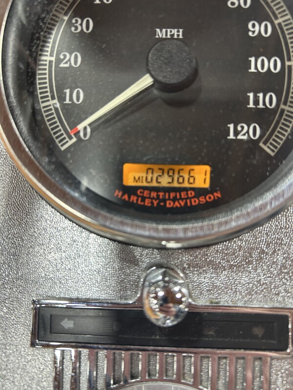 Harley-Davidson Road King Classic 2006 FLHRCI BLACK W/PINSTRIPE - Photo 8