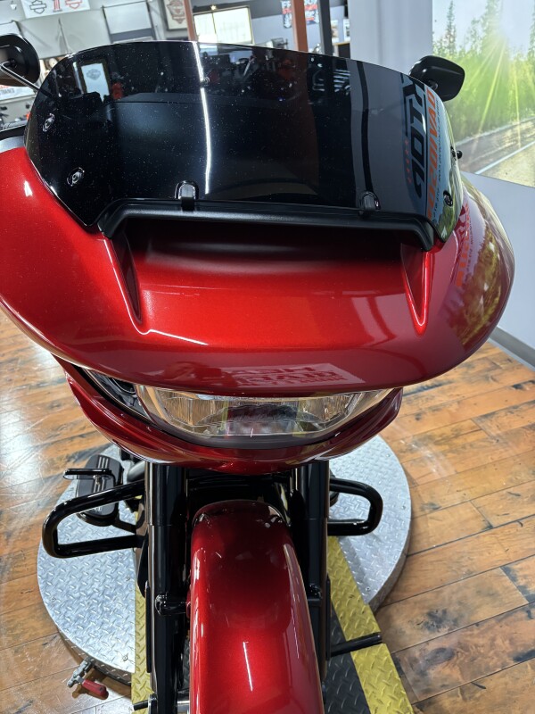 2025 Harley-Davidson Road Glide BRILLIANT RED/BLK TRIM - Photo 4