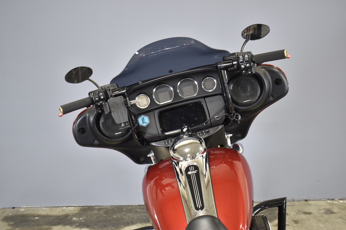 2019 Harley-Davidson Street Glide FLHX - Photo 8