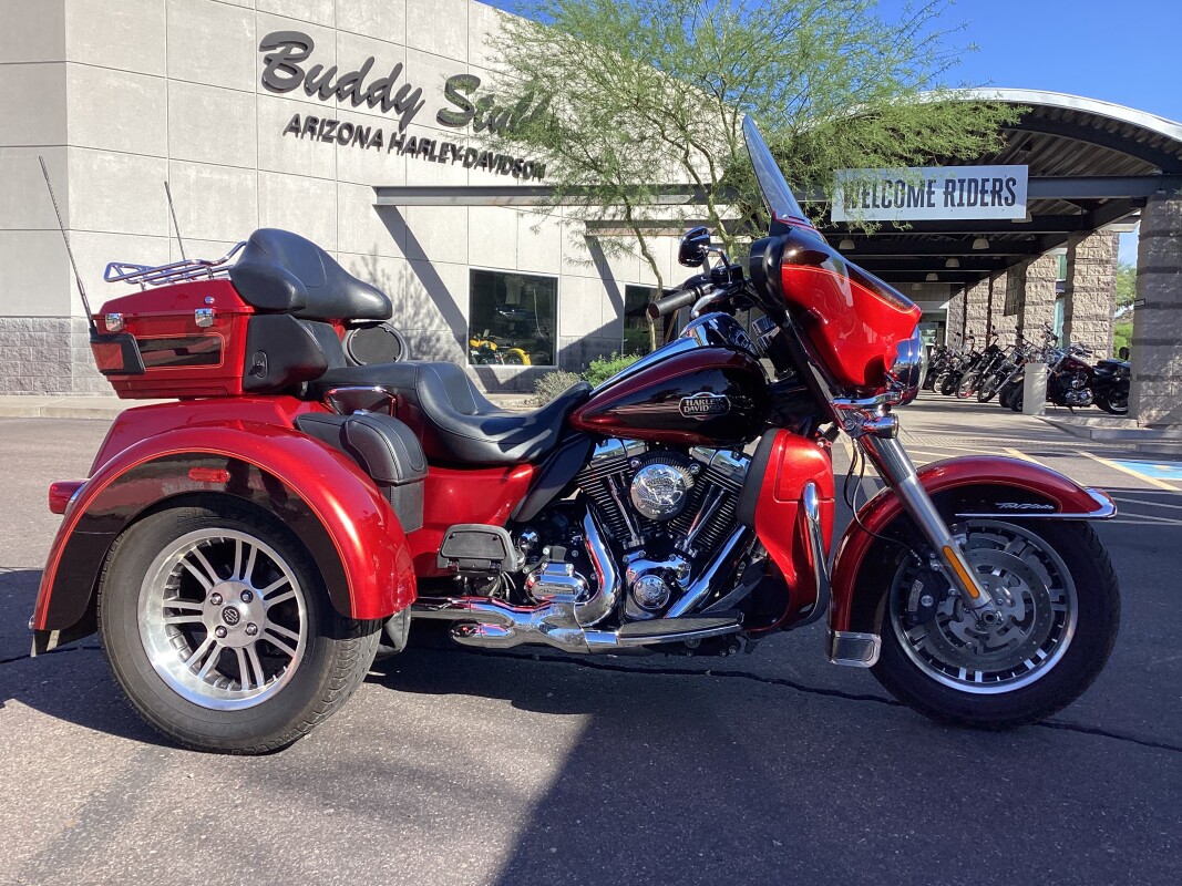 FLHTCUTG 2012 Tri Glide Ultra Classic