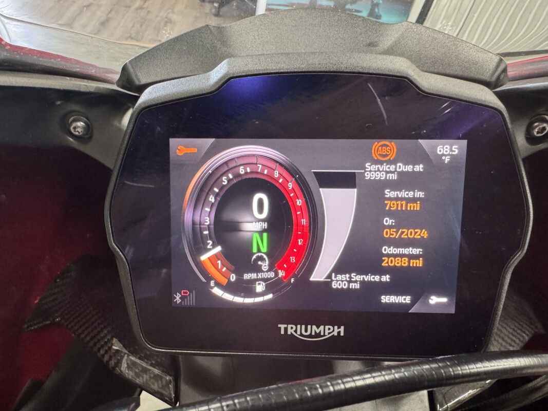 2022 Triumph Speed Triple 1200 RR - Photo 4
