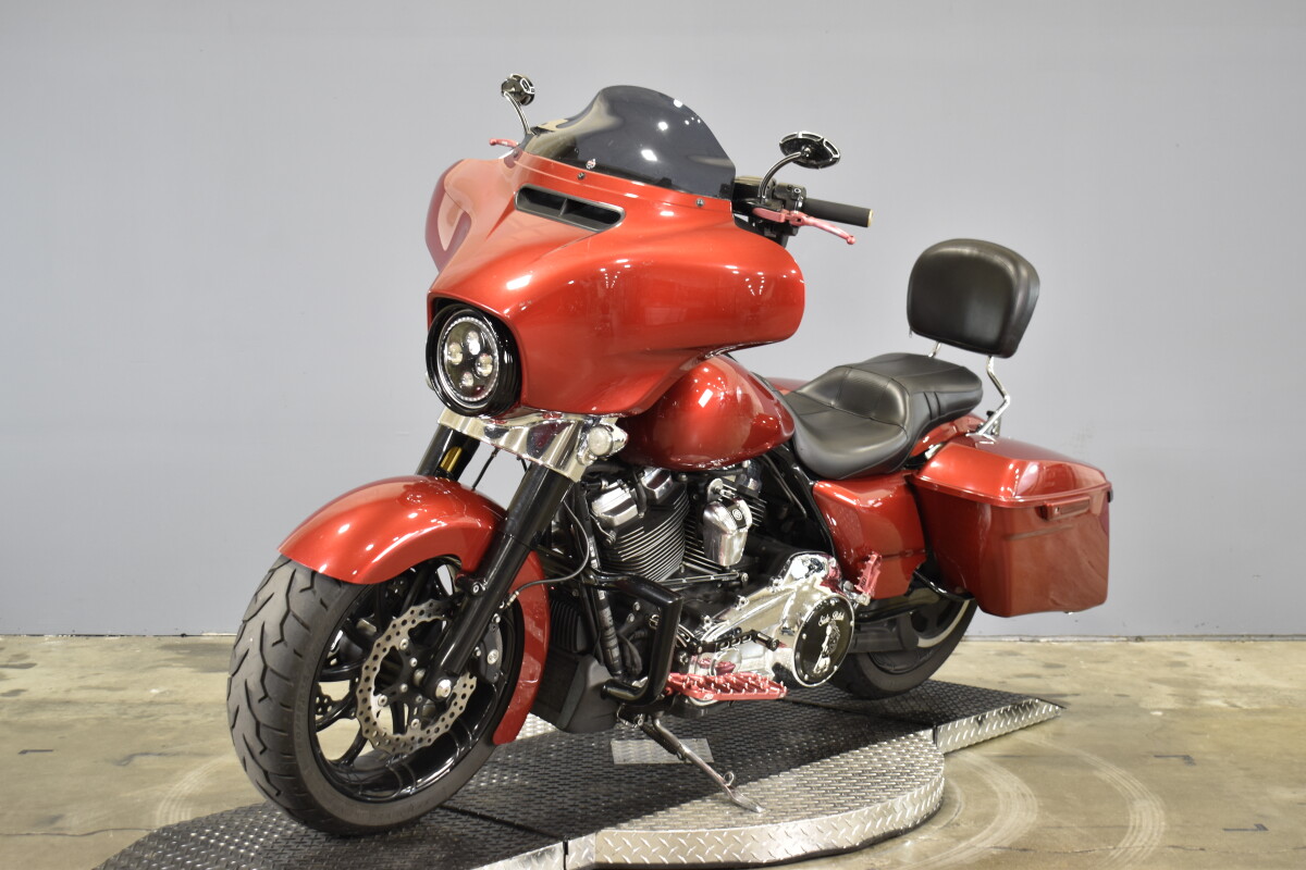 2019 Harley-Davidson Street Glide FLHX - Photo 4