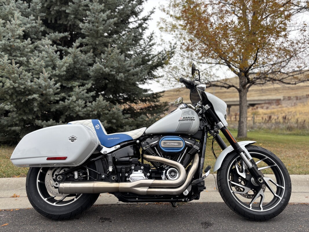 2021 Harley-Davidson Sport Glide Stone Washed White Pearl