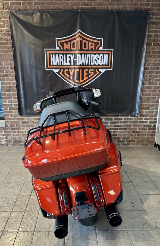 2025 Harley-Davidson Street Glide Ultra FLHXU Whiskey Fire / Vivid Black - Black Finish - Photo 6