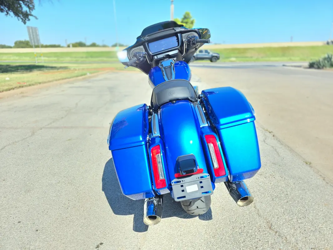 2025 Harley-Davidson Street Glide - Photo 6