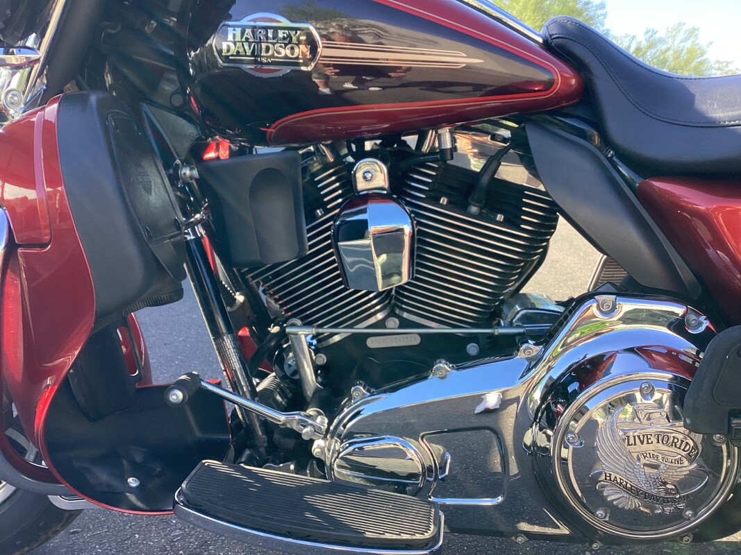 FLHTCUTG 2012 Tri Glide Ultra Classic - Photo 5