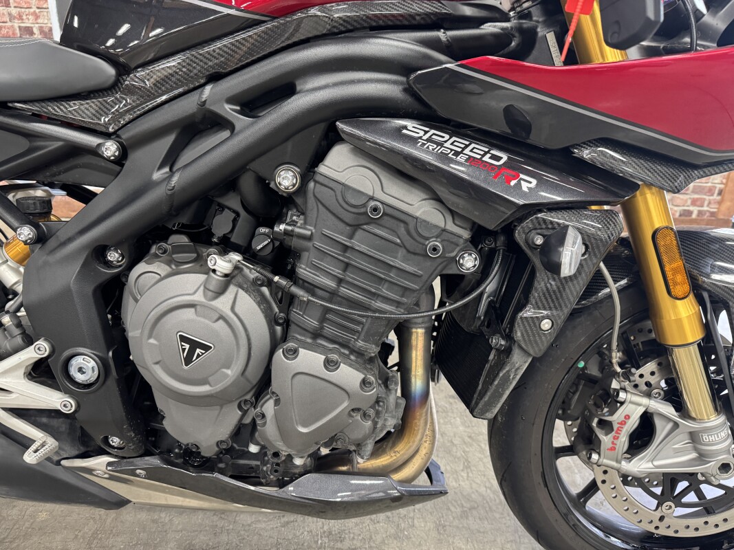 2022 Triumph Speed Triple 1200 RR - Photo 2